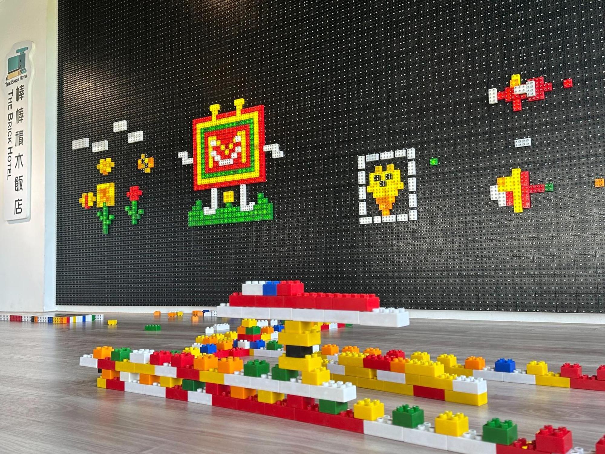 The Brick Hotel Taibao Exterior photo